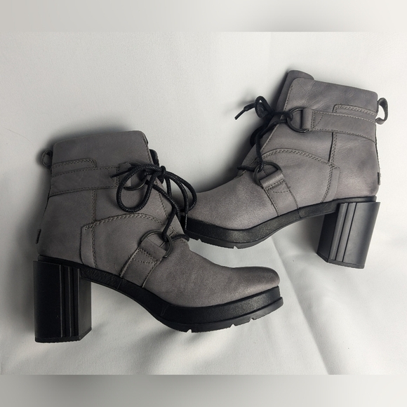 SOREL MARGO Leather Heel Booties Color Gray Size 10.5 With Laces - Picture 13 of 15